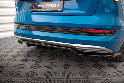Maxton rear splitter til Audi e-tron – blank sort – billede 2 af 9