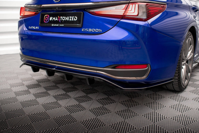 Maxton rear splitter til Lexus ES F Sport Mk7 – blank sort – billede 1 af 6
