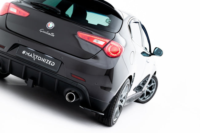 Maxton side splitters til Alfa Romeo Giulietta Zender – blank sort – billede 1 af 5