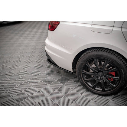 Maxton side splitters til Audi A4 B9 Facelift – blank sort – billede 2 af 5