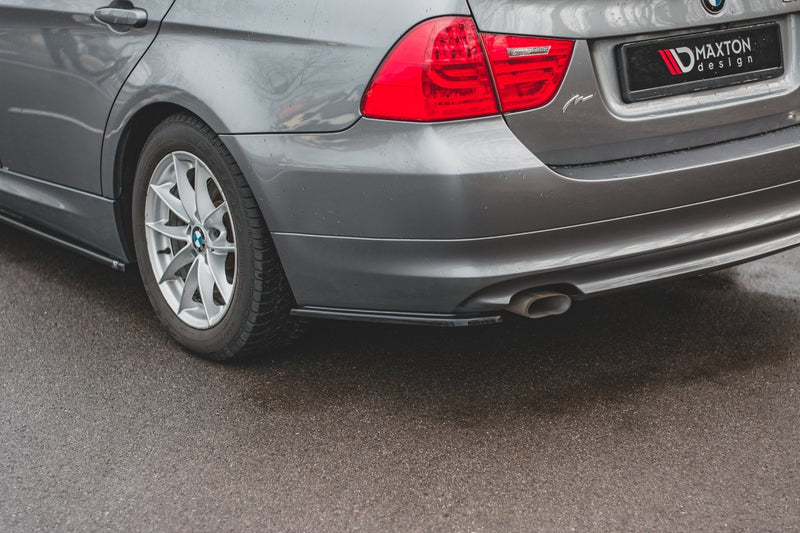Maxton side splitters til BMW 3 E91 Facelift – blank sort – billede 1 af 8