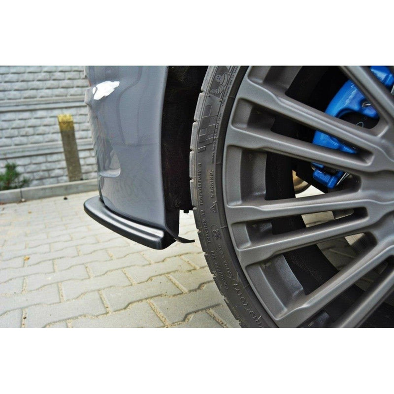 Maxton side splitters til Ford Focus RS Mk3 – blank sort – billede 2 af 4