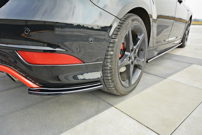 Maxton side splitters til Ford Focus ST-Line Mk3 Facelift – blank sort – billede 3 af 6