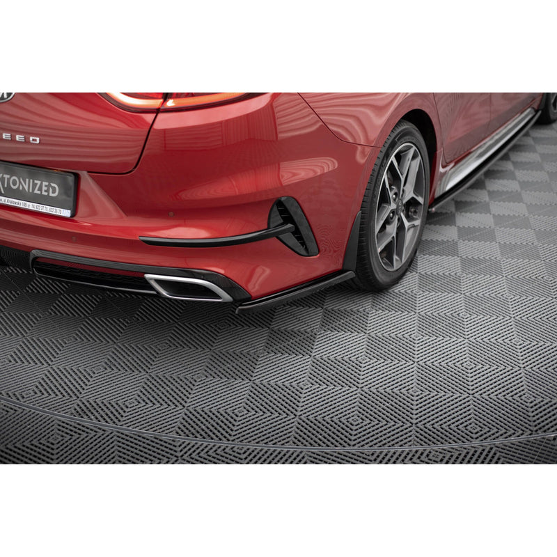 Maxton side splitters til Kia ProCeed GT / GT-Line Mk1 – blank sort – billede 1 af 5