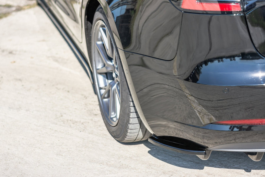 Maxton side splitters til Tesla Model 3 – blank sort – billede 1 af 6