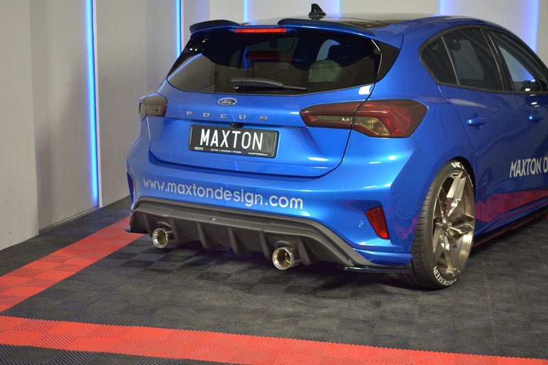 Maxton side splitters til Ford Focus Hatchabck ST-Line – blank sort – billede 1 af 5