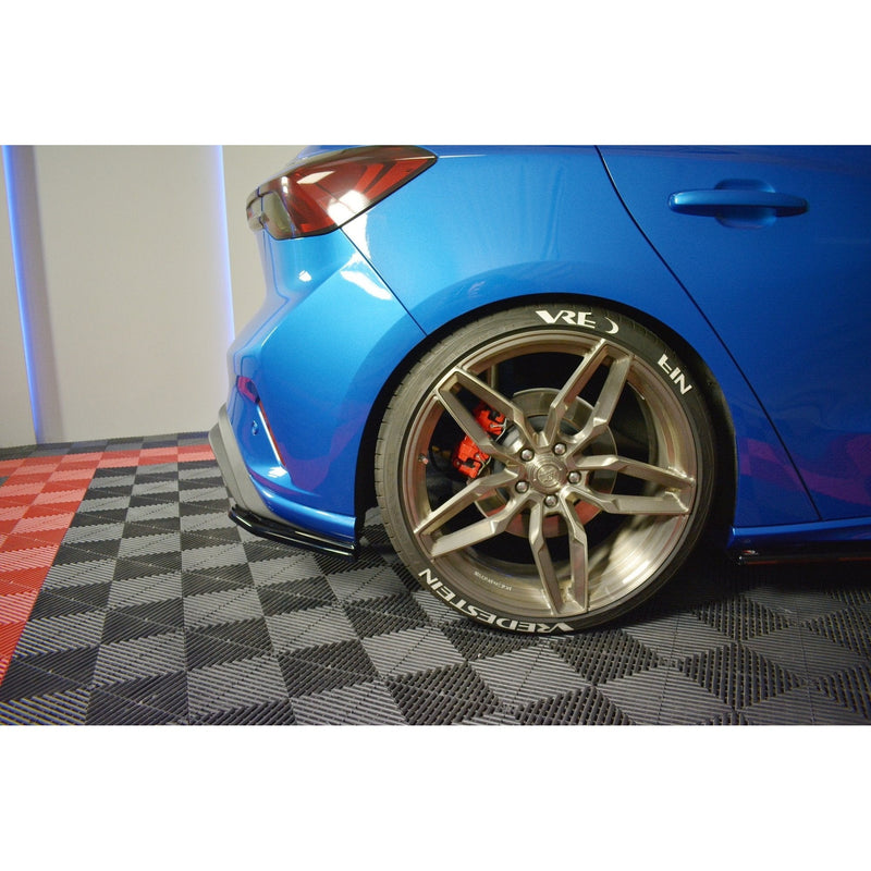 Maxton side splitters til Ford Focus Hatchabck ST-Line – blank sort – billede 2 af 5