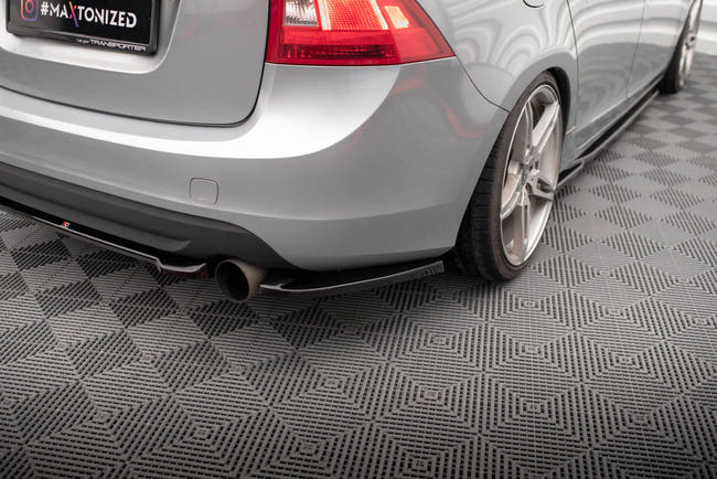Maxton side splitters til Volvo S60 Mk2 – blank sort – billede 1 af 6