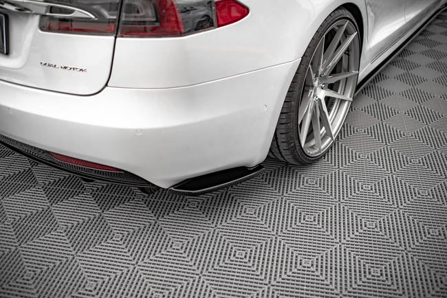 Maxton side splitters til Tesla Model S Facelift – blank sort – billede 1 af 6