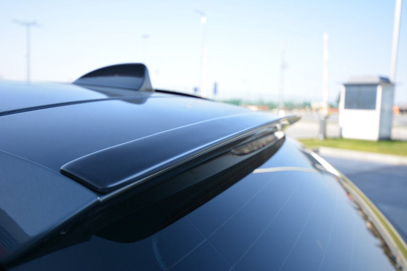 Maxton spoiler cap til BMW 5 E61 M-PACK – blank sort – billede 2 af 7