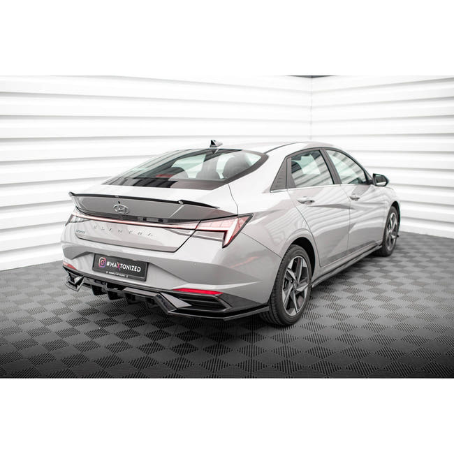 Maxton spoiler cap til Hyundai Elantra Mk7 – blank sort – billede 2 af 5