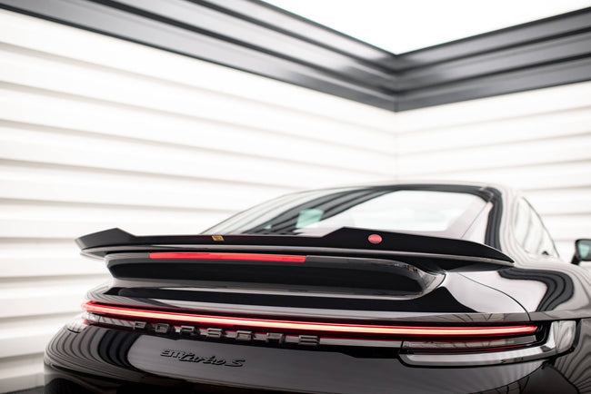 Maxton spoiler cap til Porsche Porsche 911 Turbo S 992 – blank sort – billede 1 af 5
