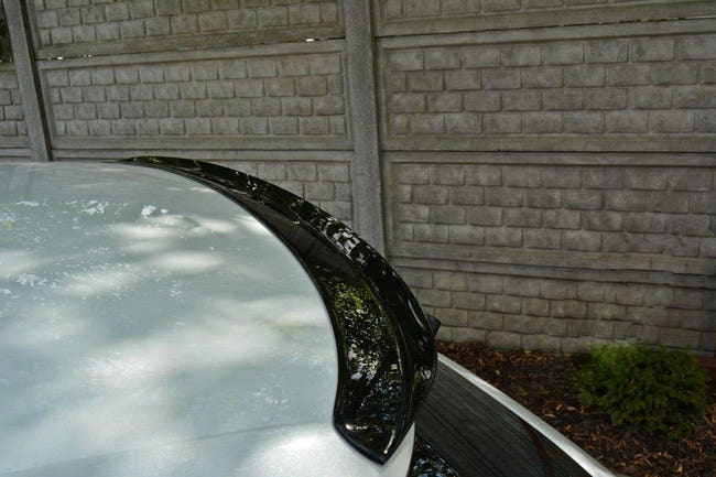 Maxton spoiler cap til Renault Megane Hatchback Mk4 – blank sort – billede 1 af 6