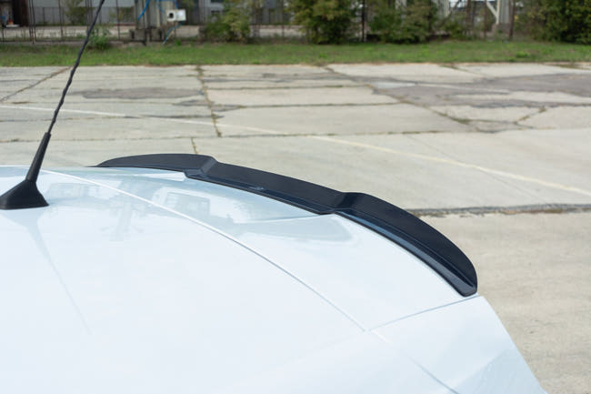 Maxton spoiler til Renault Megane Mk4 RS – blank sort – billede 2 af 5