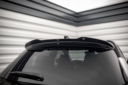 Maxton spoiler cap til Toyota Yaris Mk4 – blank sort – billede 1 af 5
