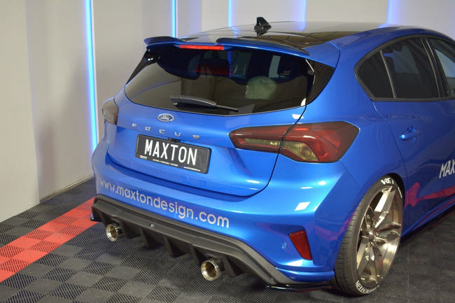 Maxton spoiler cap til Ford Focus Hatchback ST-Line Mk4 – blank sort – billede 1 af 5