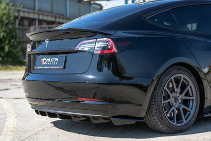 Maxton rear valance til Tesla Model 3 – blank sort – billede 2 af 6