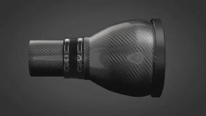 Sort Eventuri carbon intake system med sekundær kanal til Audi B9 RS5/RS4, inklusive luftfilter og monteringsbeslag, vist mod hv