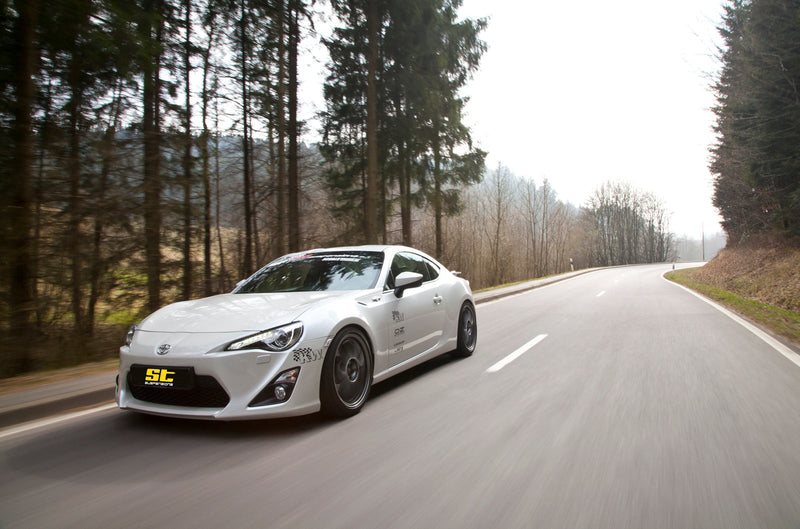 ST X Gevindundervogn Toyota GT86 (ZN) – monteret på bil 4