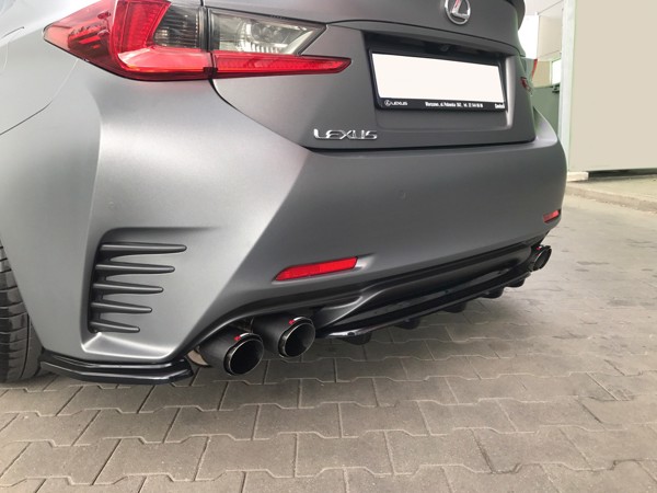 Maxton Central Rear Splitter (With Vertical Bars) Lexus Rc - Gloss Black